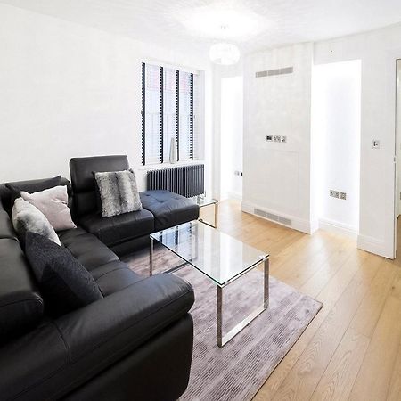 Piccadilly Circus Apartments Лондон Экстерьер фото