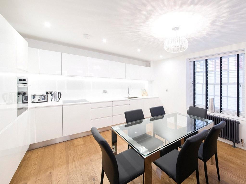 Piccadilly Circus Apartments Лондон Экстерьер фото