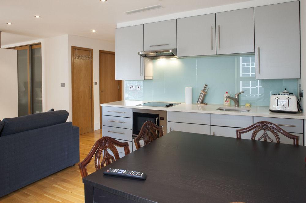 Piccadilly Circus Apartments Лондон Экстерьер фото
