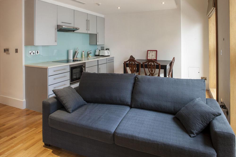 Piccadilly Circus Apartments Лондон Экстерьер фото