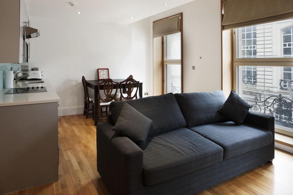 Piccadilly Circus Apartments Лондон Экстерьер фото