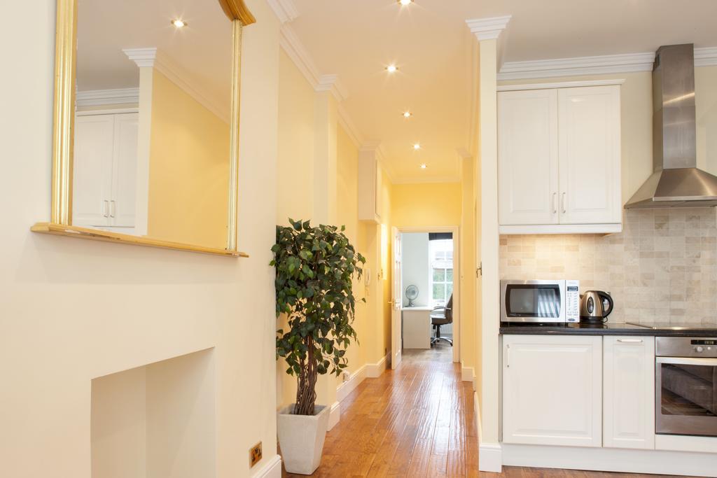 Piccadilly Circus Apartments Лондон Номер фото